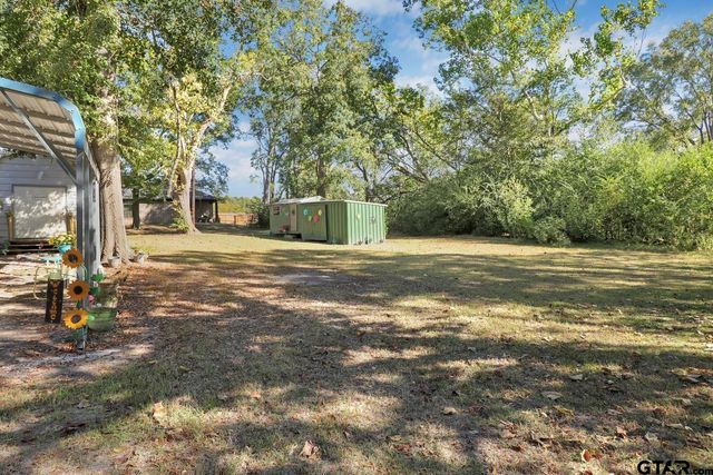 602 N Commerce, Overton, TX 75684