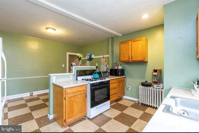 447 W CHESTER PIKE, Havertown, PA 19083