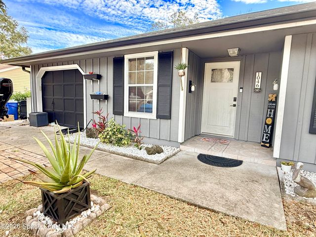 1046 W Samms Avenue, Port Orange, FL 32129