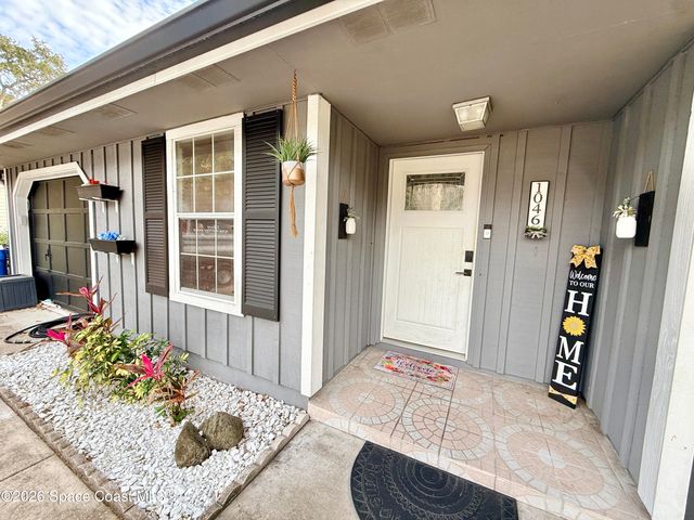 1046 W Samms Avenue, Port Orange, FL 32129