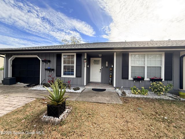 1046 W Samms Avenue, Port Orange, FL 32129