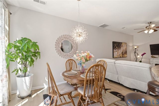 8962 Ringview Dr, Mechanicsville, VA 23116