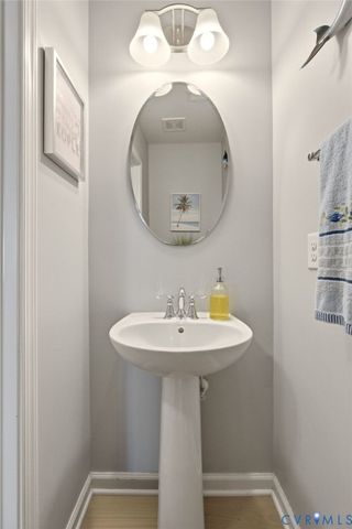 8962 Ringview Dr, Mechanicsville, VA 23116