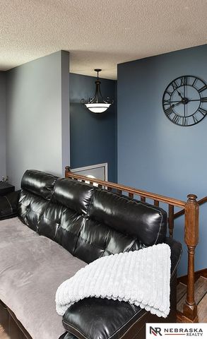 1112 SW 10th Circle, Lincoln, NE 68522