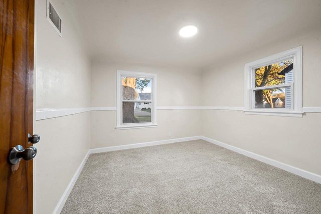 1029 NEVILLE AVENUE, Green Bay, WI 54303