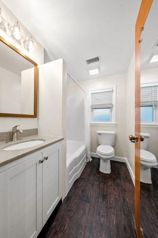 1029 NEVILLE AVENUE, Green Bay, WI 54303
