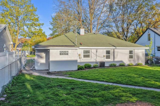1029 NEVILLE AVENUE, Green Bay, WI 54303