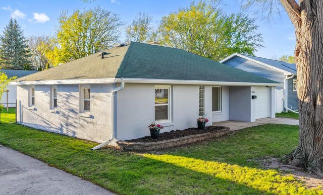 1029 NEVILLE AVENUE, Green Bay, WI 54303