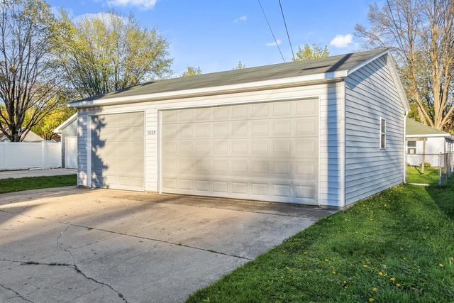1029 NEVILLE AVENUE, Green Bay, WI 54303