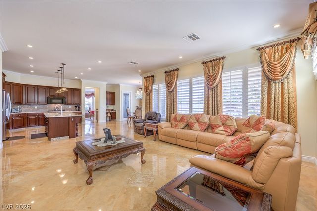 2252 Savannah River Street, Henderson, NV 89044