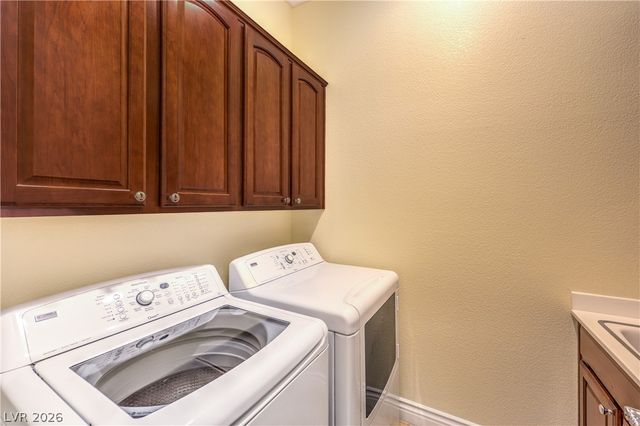 2252 Savannah River Street, Henderson, NV 89044