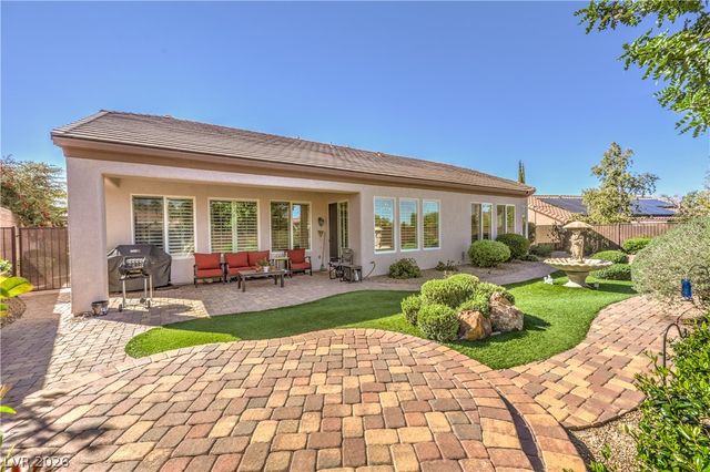 2252 Savannah River Street, Henderson, NV 89044