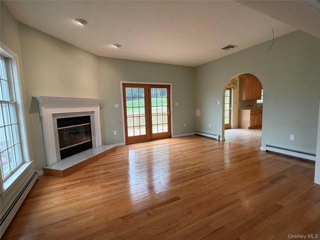 5 Gualtiere Lane, Ossining, NY 10562