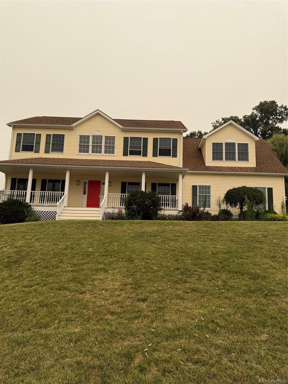 5 Gualtiere Lane, Ossining, NY 10562