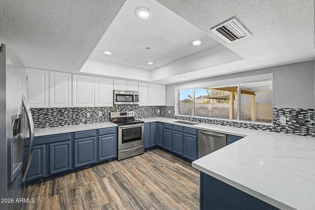 5707 W Cholla Street, Glendale, AZ 85304