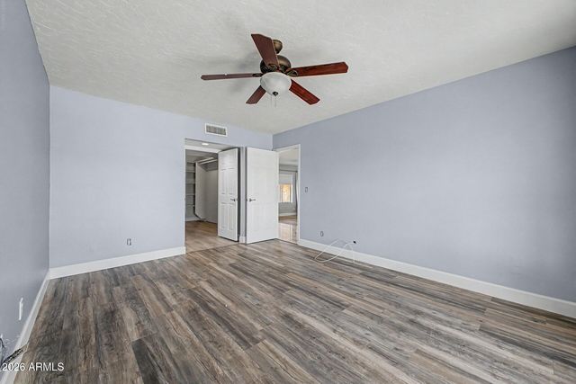 5707 W Cholla Street, Glendale, AZ 85304