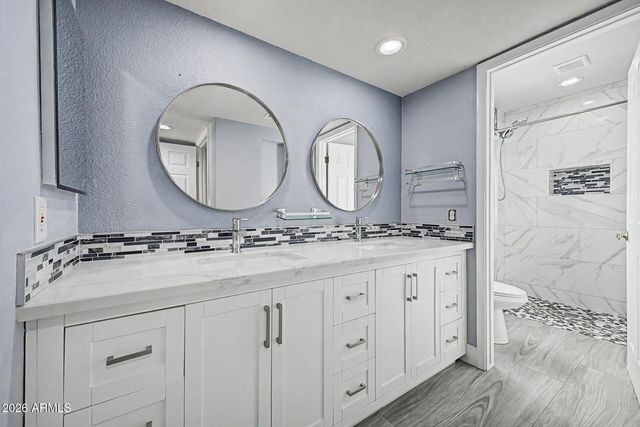 5707 W Cholla Street, Glendale, AZ 85304