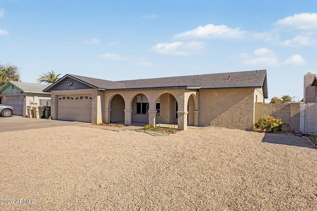5707 W Cholla Street, Glendale, AZ 85304