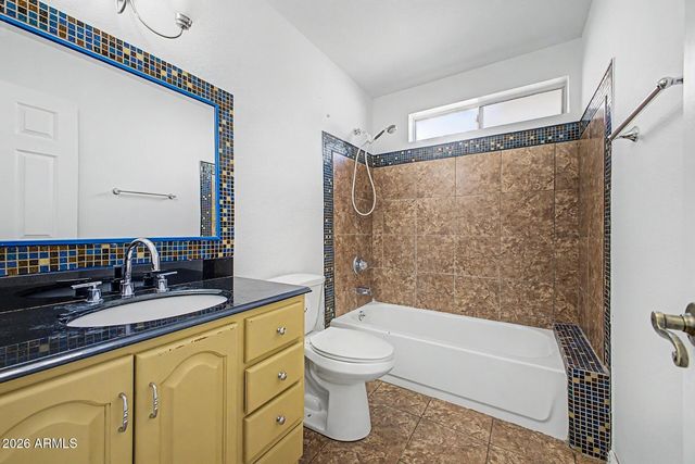 5707 W Cholla Street, Glendale, AZ 85304