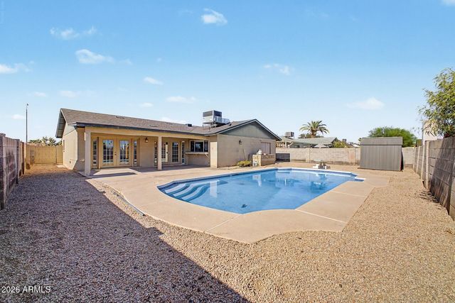 5707 W Cholla Street, Glendale, AZ 85304