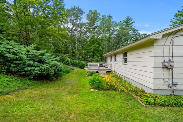 91 Old Derry Road, Londonderry, NH 03053