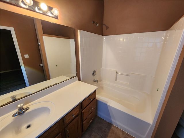 3826 Los Arroyos Dr, Corpus Christi, TX 78414