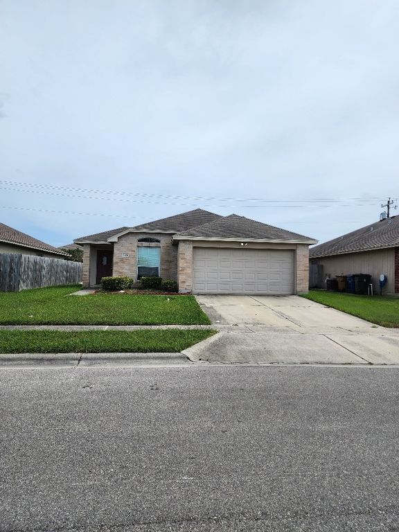 3826 Los Arroyos Dr, Corpus Christi, TX 78414