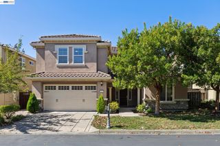 9 Tullach Pl, Hayward, CA 94542
