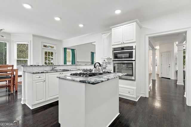 776 Oak Trail Drive, Marietta, GA 30062