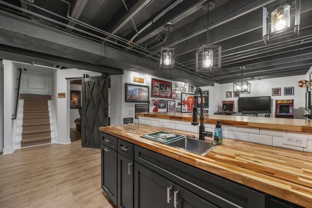 3663 Goldenrod Street, Hilliard, OH 43026