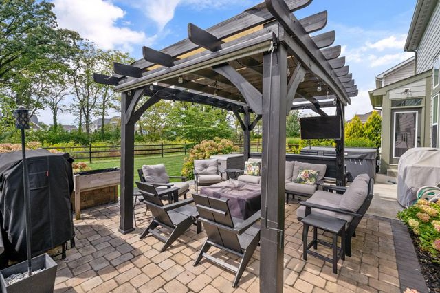 3663 Goldenrod Street, Hilliard, OH 43026