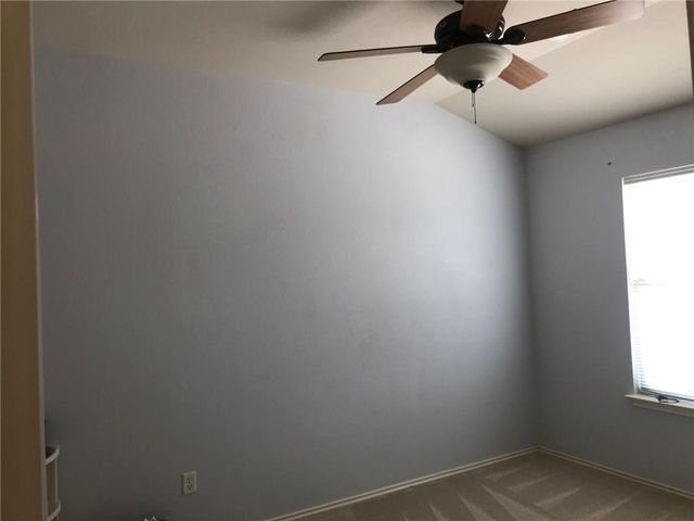 1481 E Old Settlers BLVD 802, Round Rock, TX 78664