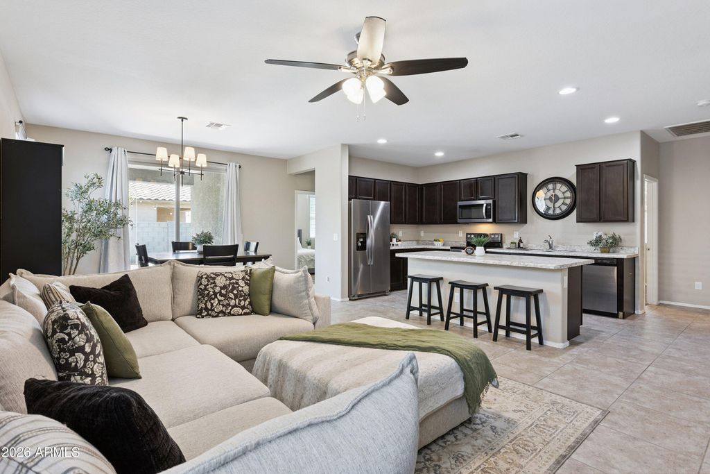 21915 N 181st Avenue, Surprise, AZ 85387 — exterior