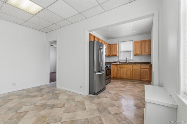 2952 Miles Avenue, Bronx, NY 10465