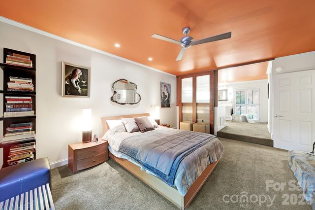 6512 Carmel Hills Drive, Charlotte, NC 28226