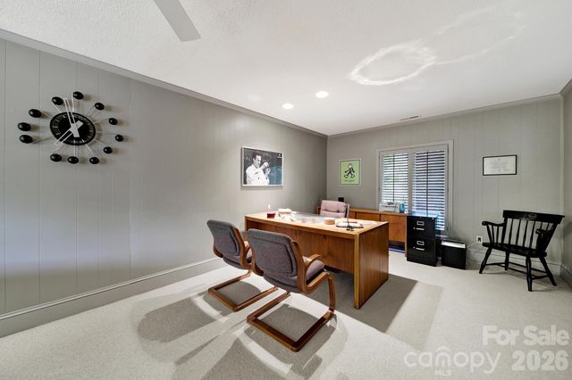 6512 Carmel Hills Drive, Charlotte, NC 28226