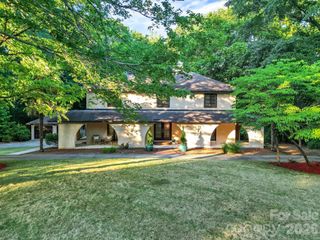 6512 Carmel Hills Drive, Charlotte, NC 28226