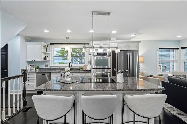 2009 Ruckle Street, Indianapolis, IN 46202