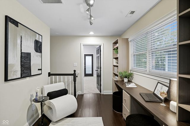 2009 Ruckle Street, Indianapolis, IN 46202