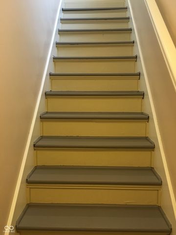 2009 Ruckle Street, Indianapolis, IN 46202