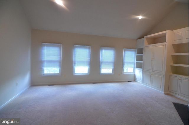 8173 BOSS ST, Vienna, VA 22182