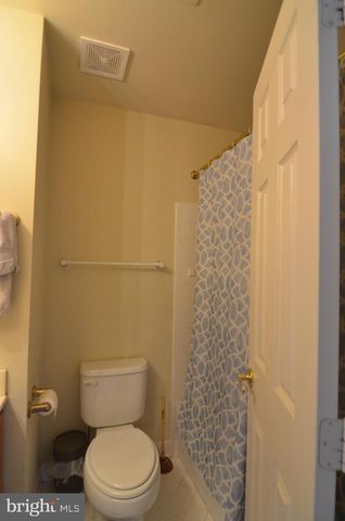 8173 BOSS ST, Vienna, VA 22182