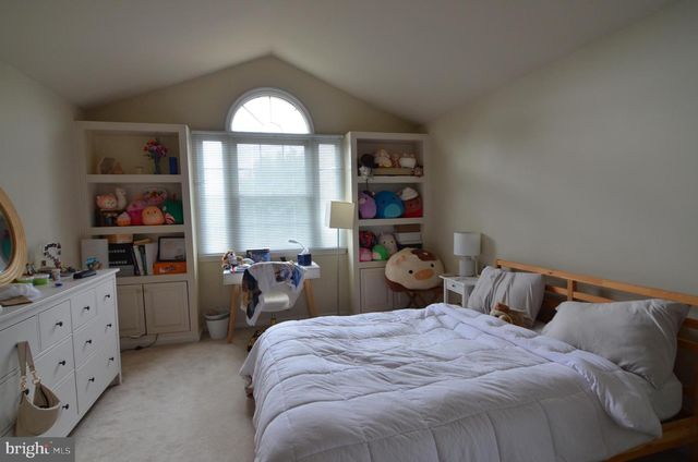 8173 BOSS ST, Vienna, VA 22182
