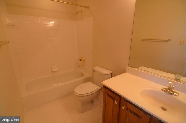 8173 BOSS ST, Vienna, VA 22182
