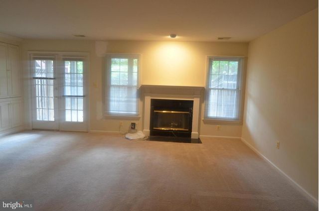8173 BOSS ST, Vienna, VA 22182