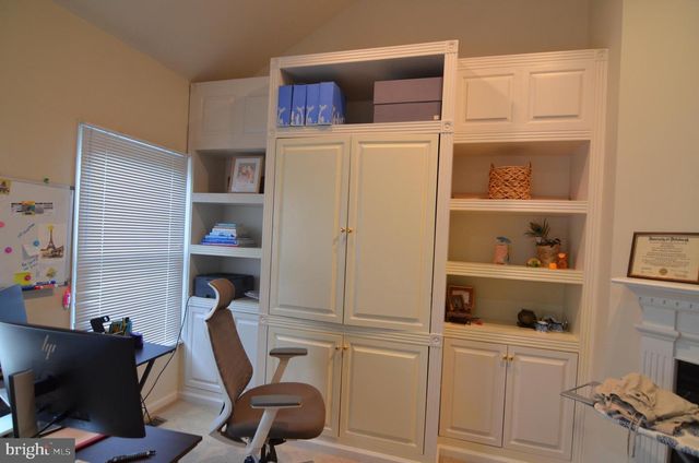 8173 BOSS ST, Vienna, VA 22182