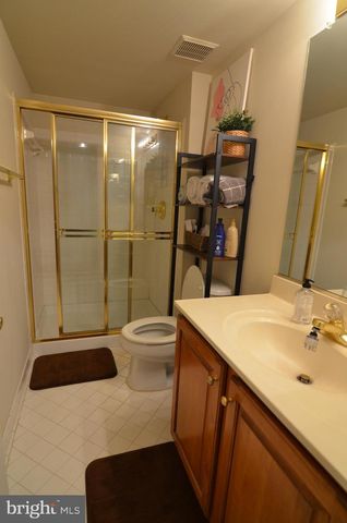 8173 BOSS ST, Vienna, VA 22182