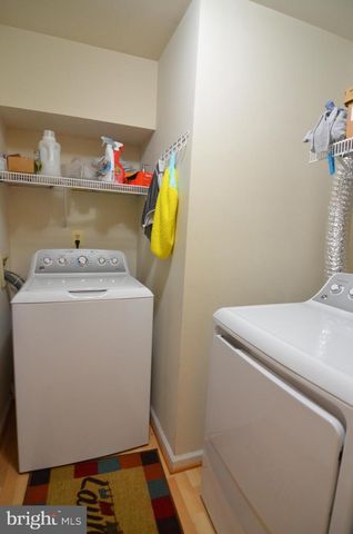 8173 BOSS ST, Vienna, VA 22182