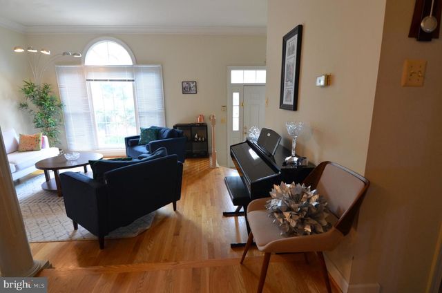 8173 BOSS ST, Vienna, VA 22182