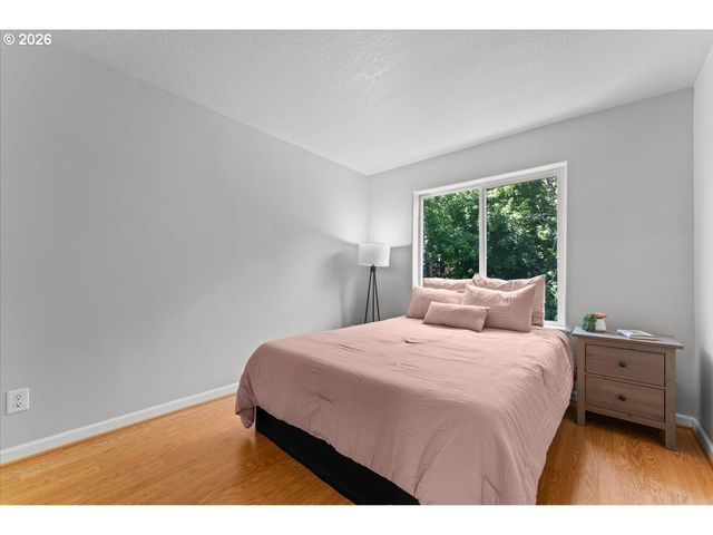 223 Ne 76TH Ave, Hillsboro, OR 97124